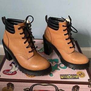 Dr Martens Persephone Heel